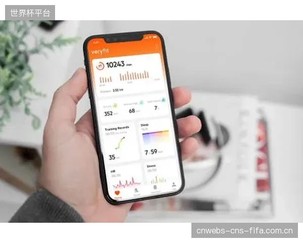 运动健康类APP用户中，30岁以下群体占比达43.1%，产品与服务的年轻化迭代迫在眉睫